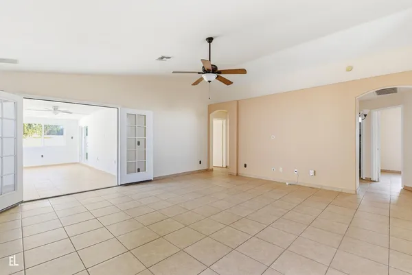 $2,100 | 8431 West Wethersfield Road, Peoria, AZ 85381