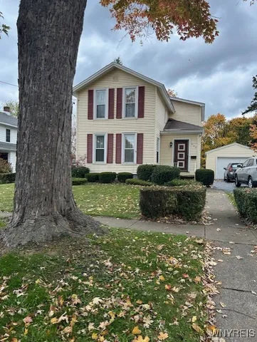 $265,000 | 319 Willow Street, Lockport City, NY 14094