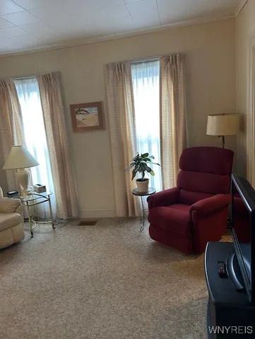 $265,000 | 319 Willow Street, Lockport City, NY 14094