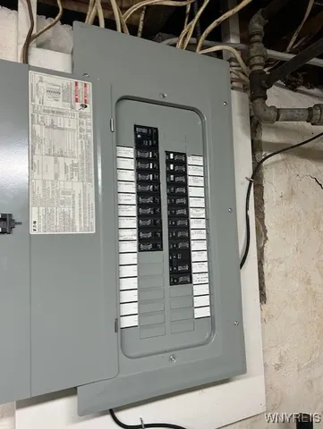 $265,000 | 319 Willow Street, Lockport City, NY 14094