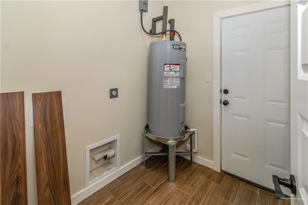 3098 Briggs Road Weslaco, TX 78596 - Photo 11 of 13