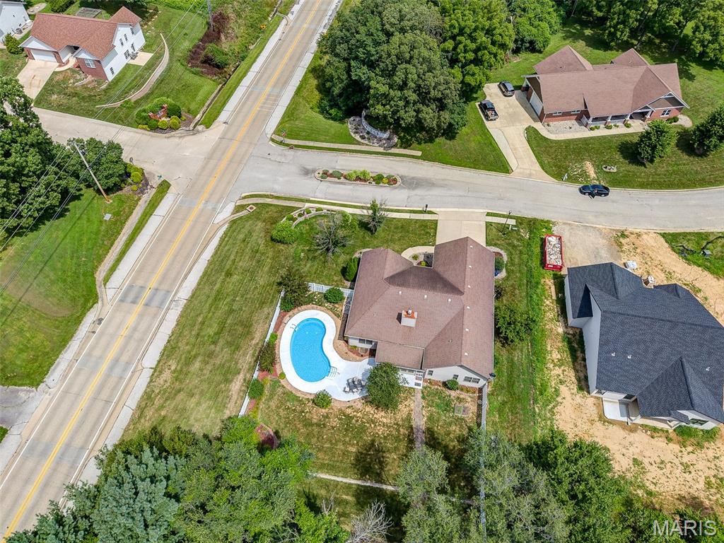 100 Windsor Drive Alton, IL 62002 - Photo 47 of 51