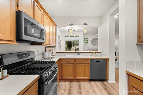 $500,000 | 18708 109 Lane Southeast, Unit K30, Renton, WA 98055