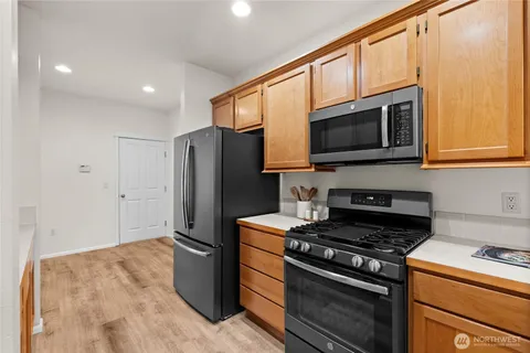 $500,000 | 18708 109 Lane Southeast, Unit K30, Renton, WA 98055