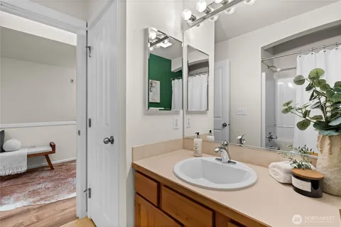 $500,000 | 18708 109 Lane Southeast, Unit K30, Renton, WA 98055