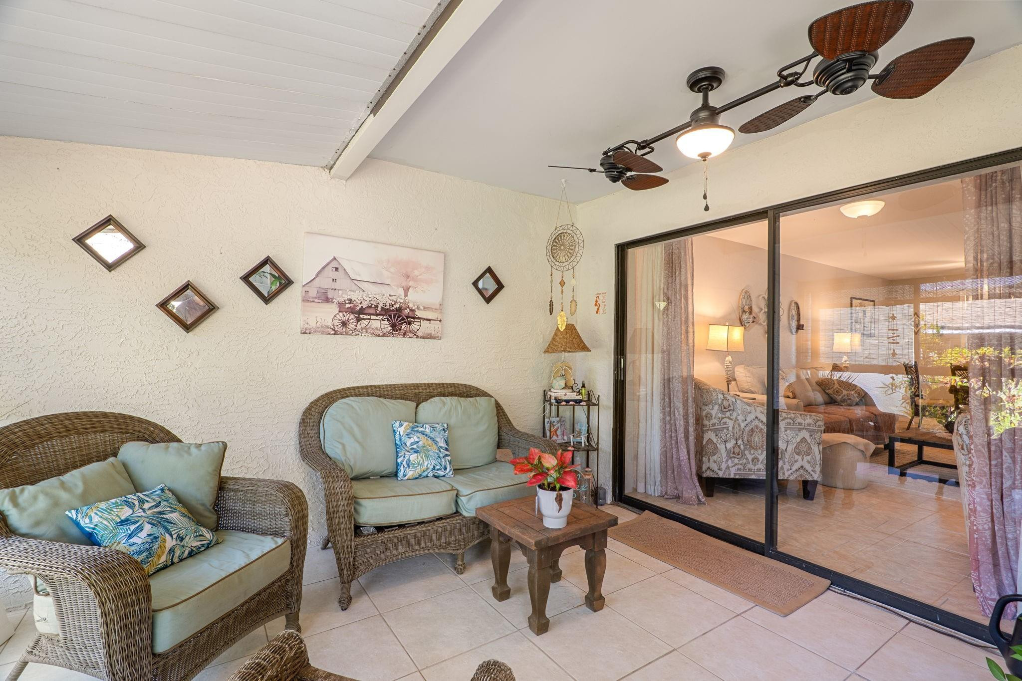 6034 Indrio Road, Unit Q2 Fort Pierce, FL 34951 - Photo 16 of 22 Photo 16