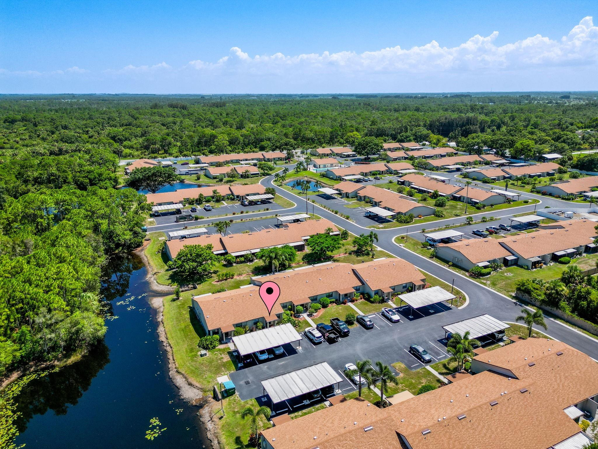 6034 Indrio Road, Unit Q2 Fort Pierce, FL 34951 - Photo 18 of 22 Photo 18