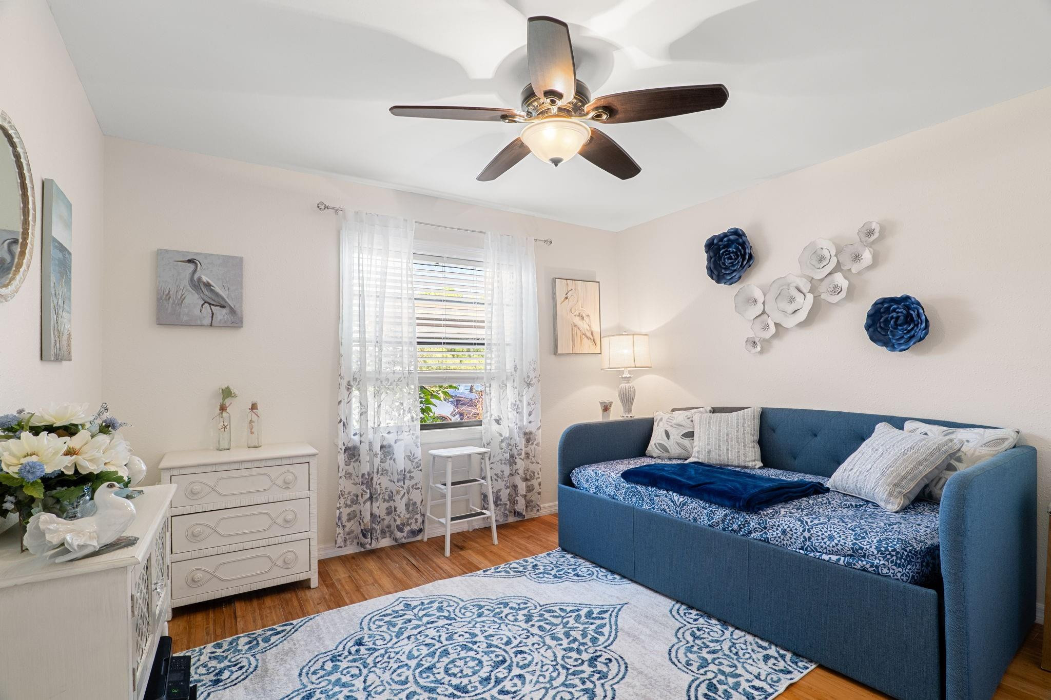 6034 Indrio Road, Unit Q2 Fort Pierce, FL 34951 - Photo 5 of 22 Photo 5
