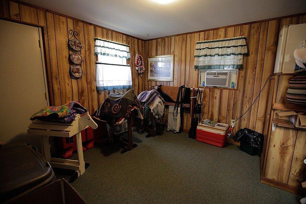 1437 Dickerson Road Goodview, VA 24095 - Photo 6 of 39 6.jpg