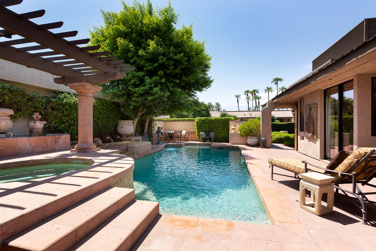 43 Colgate Drive Rancho Mirage, CA 92270 - Photo 2 of 36 43_colgate_8-21-20-1834-Edit