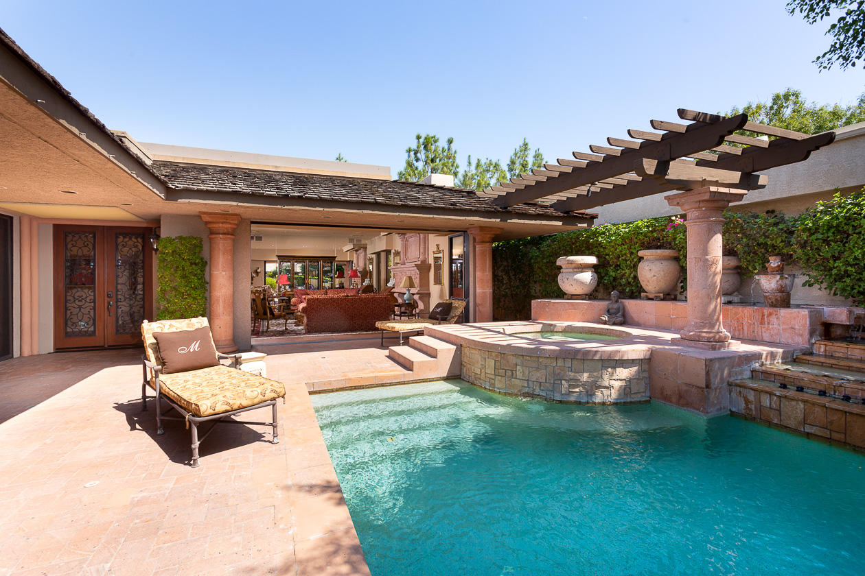 43 Colgate Drive Rancho Mirage, CA 92270 - Photo 3 of 36 43_colgate_8-21-20-1856-Edit