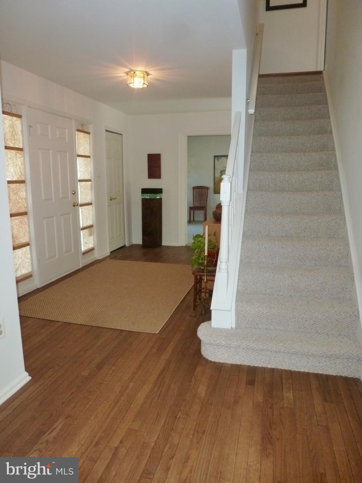 125 Environs Road Sterling, VA 20165 - Photo 4 of 26 Hardwood floors and new carpeting