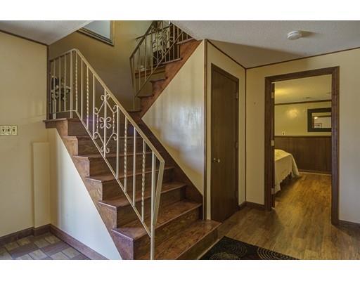 23 Sable Road Salem, MA 01970 - Photo 10 of 32 Gallery Image 10