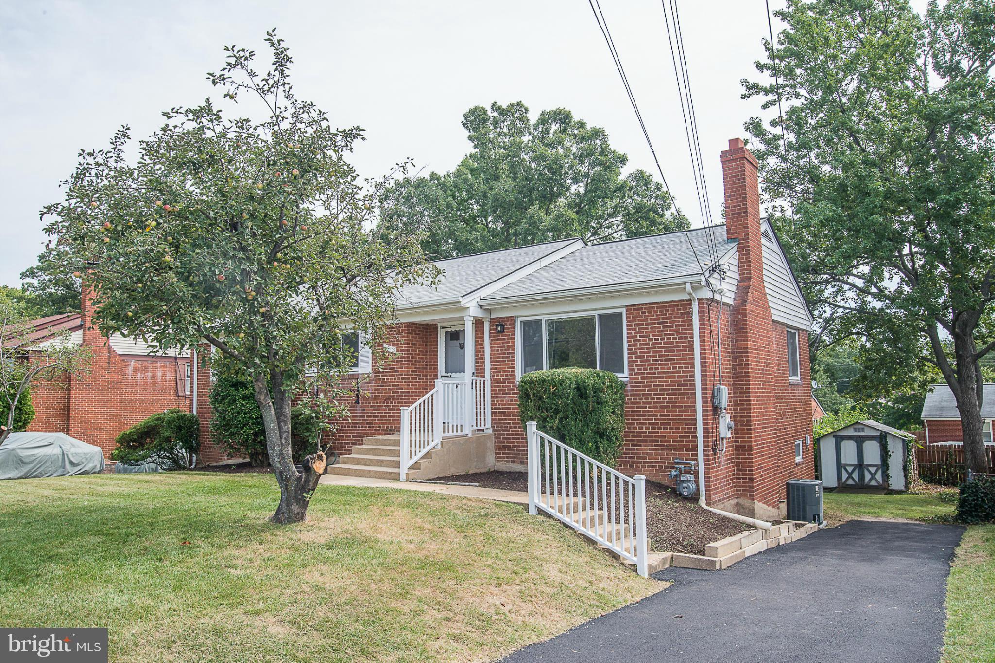 6213 Hanover Avenue Springfield, VA 22150 - Photo 2 of 30 Newly paved driveway!