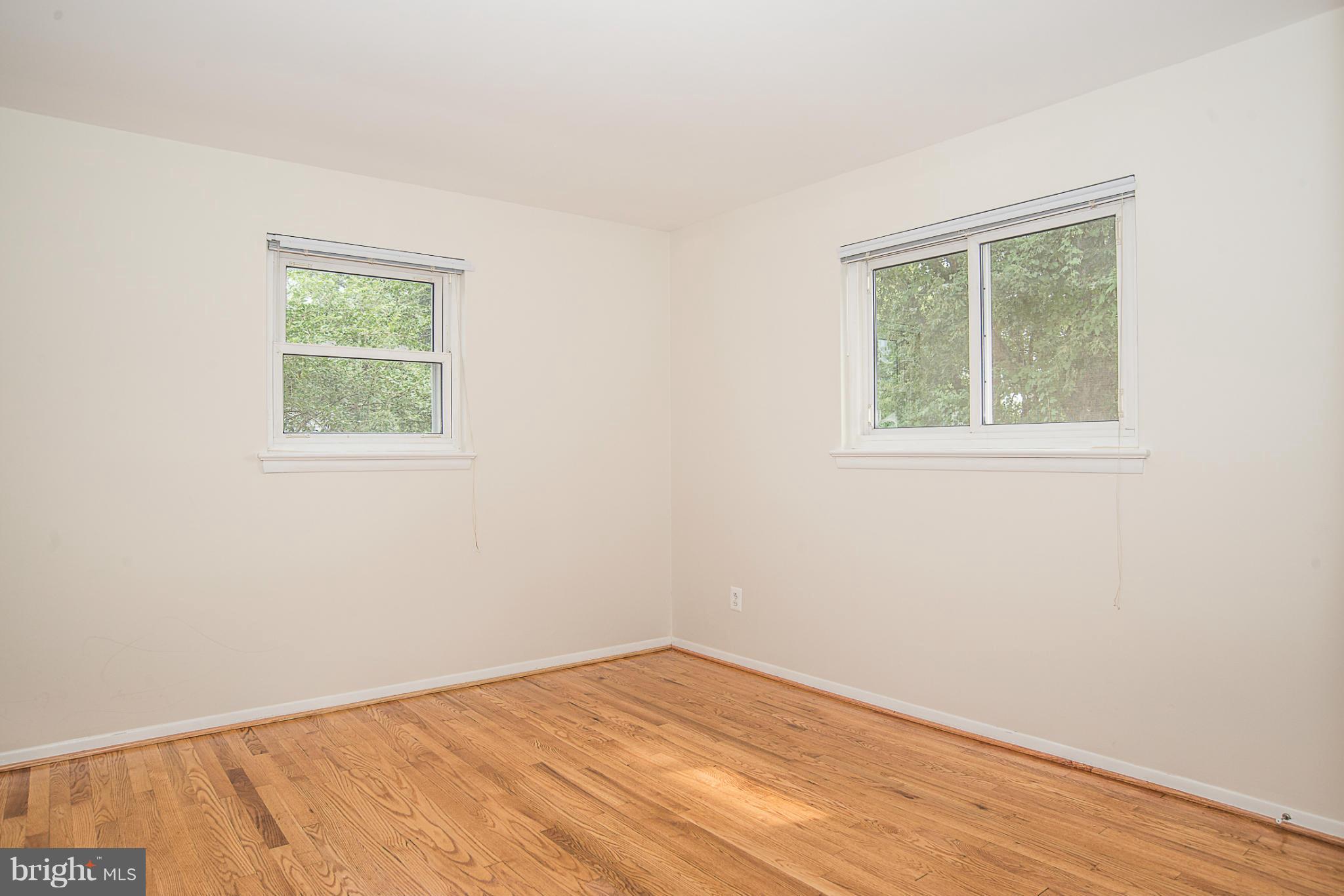 6213 Hanover Avenue Springfield, VA 22150 - Photo 16 of 30 Bedroom