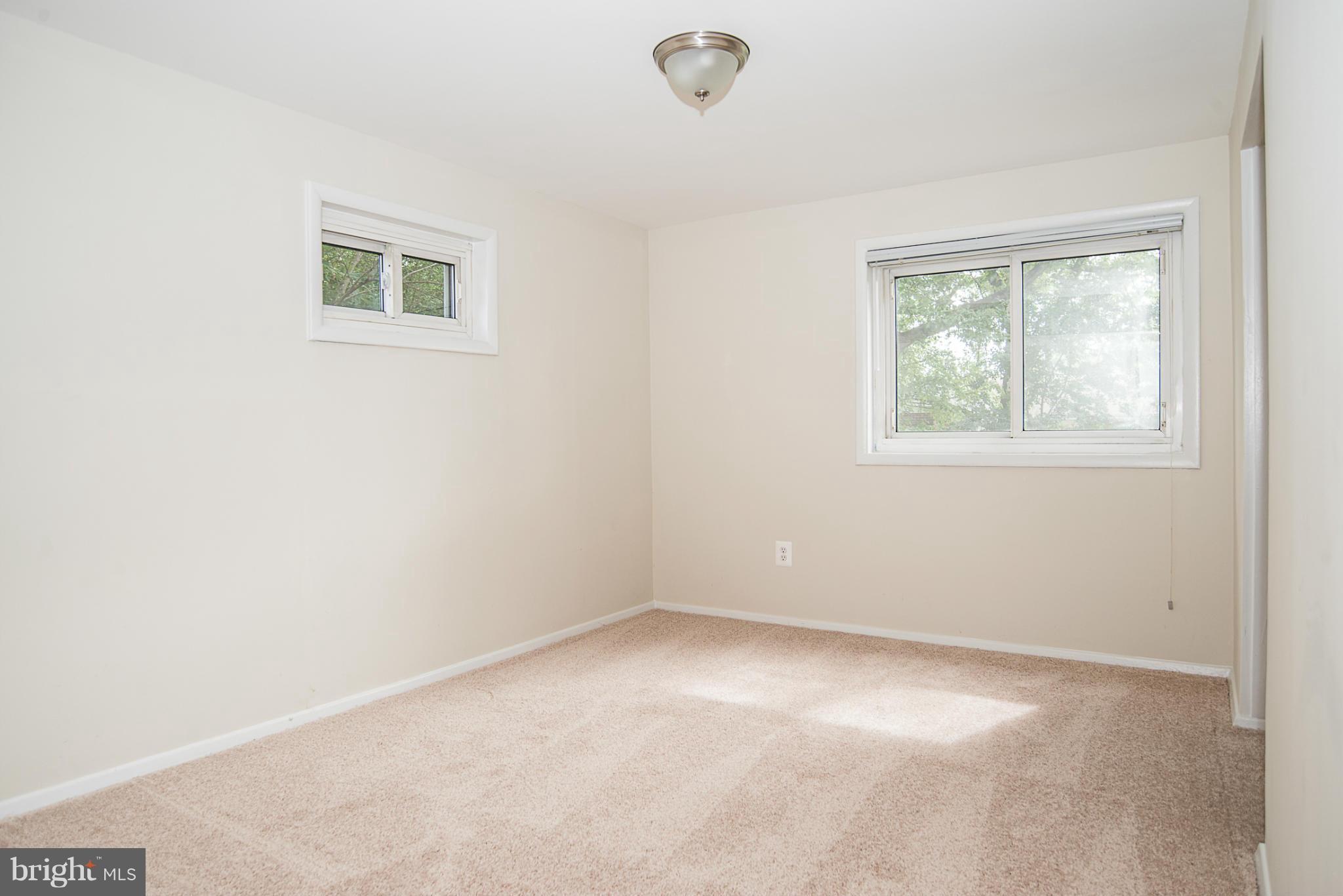 6213 Hanover Avenue Springfield, VA 22150 - Photo 23 of 30 2nd basement bedroom