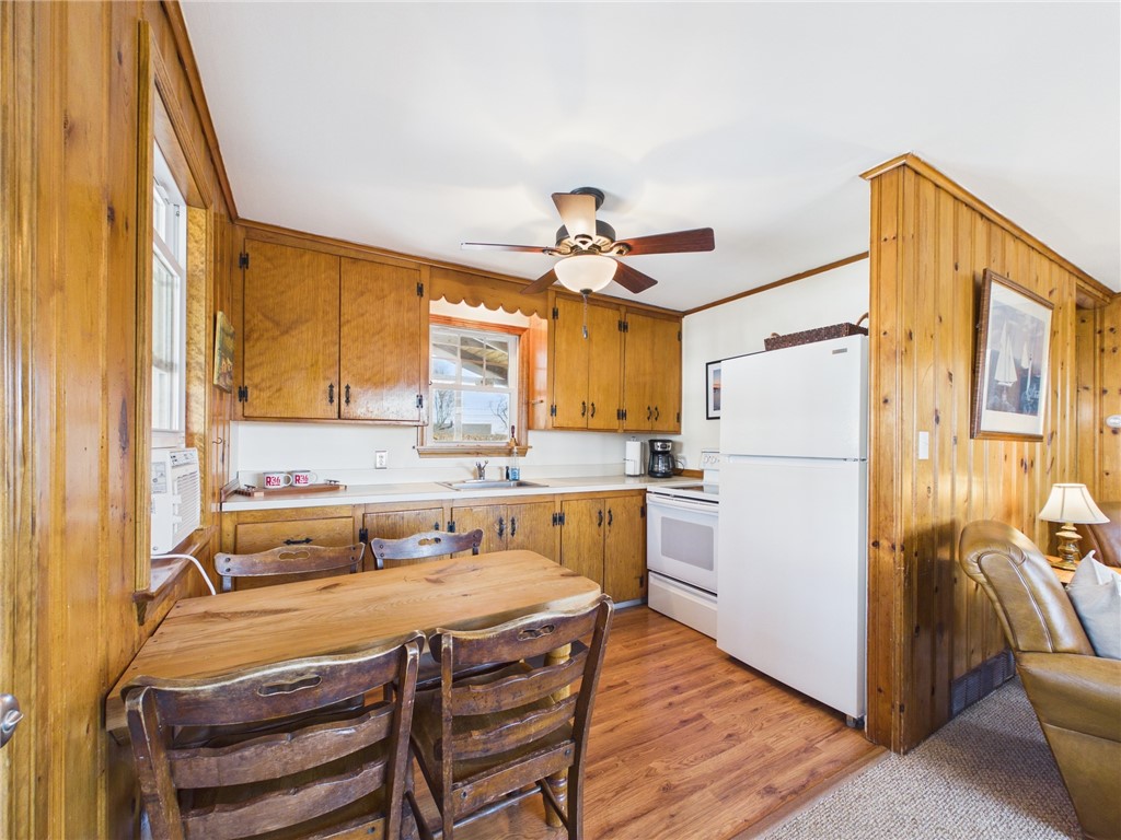 268 Foddering Farm Road Narragansett, RI 02882 - Photo 14 of 34