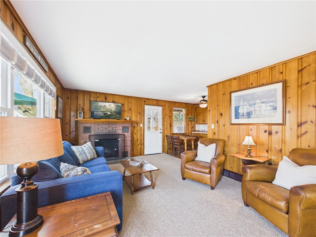 268 Foddering Farm Road Narragansett, RI 02882 - Photo 16 of 34