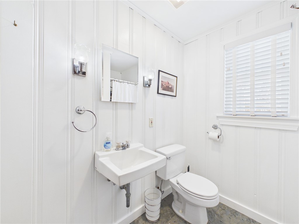 268 Foddering Farm Road Narragansett, RI 02882 - Photo 21 of 34