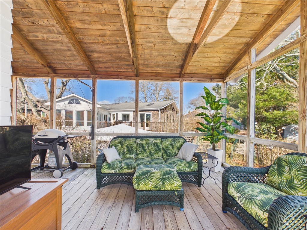 268 Foddering Farm Road Narragansett, RI 02882 - Photo 26 of 34