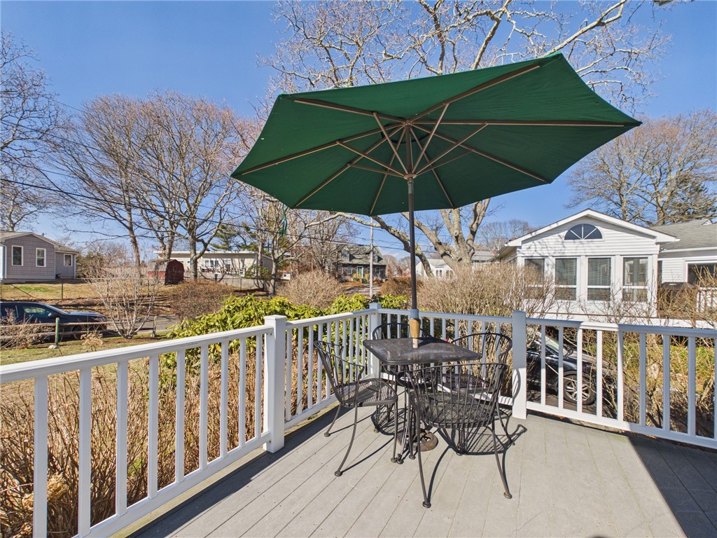 268 Foddering Farm Road Narragansett, RI 02882 - Photo 5 of 34