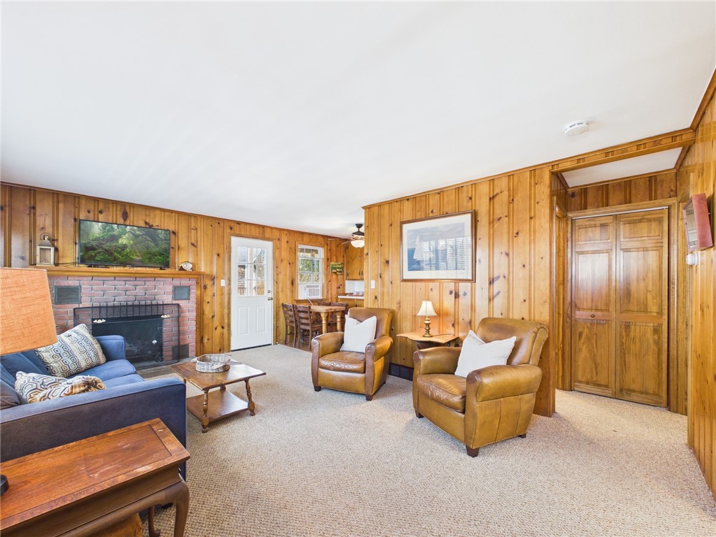 268 Foddering Farm Road Narragansett, RI 02882 - Photo 6 of 34