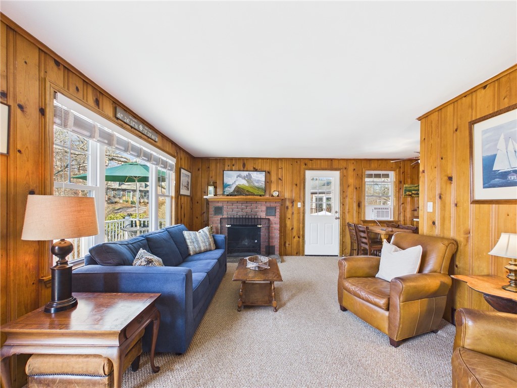 268 Foddering Farm Road Narragansett, RI 02882 - Photo 9 of 34