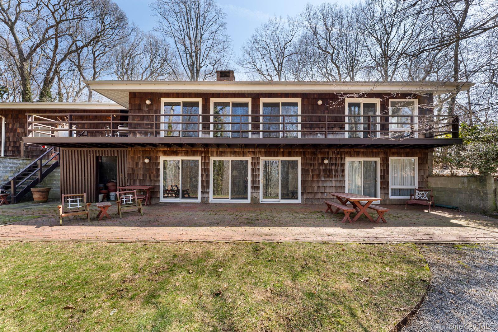 48 Farm Road St. James, NY 11780 - Photo 2 of 35