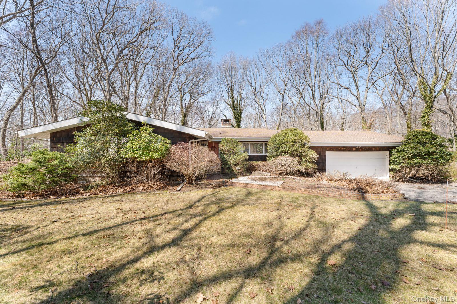48 Farm Road Head of the Harbor, NY 11780 - Photo 27 of 35