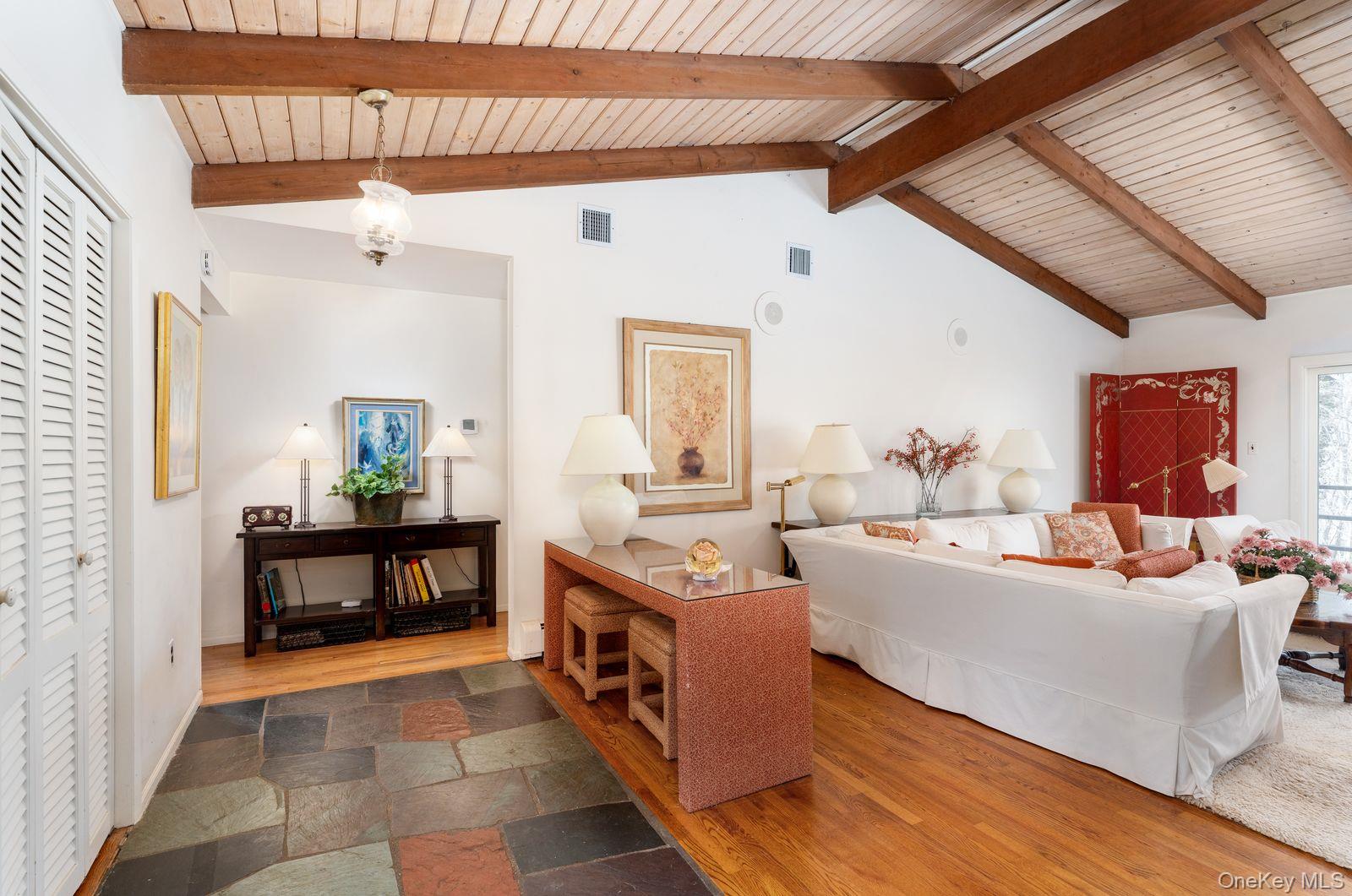 48 Farm Road St. James, NY 11780 - Photo 6 of 35