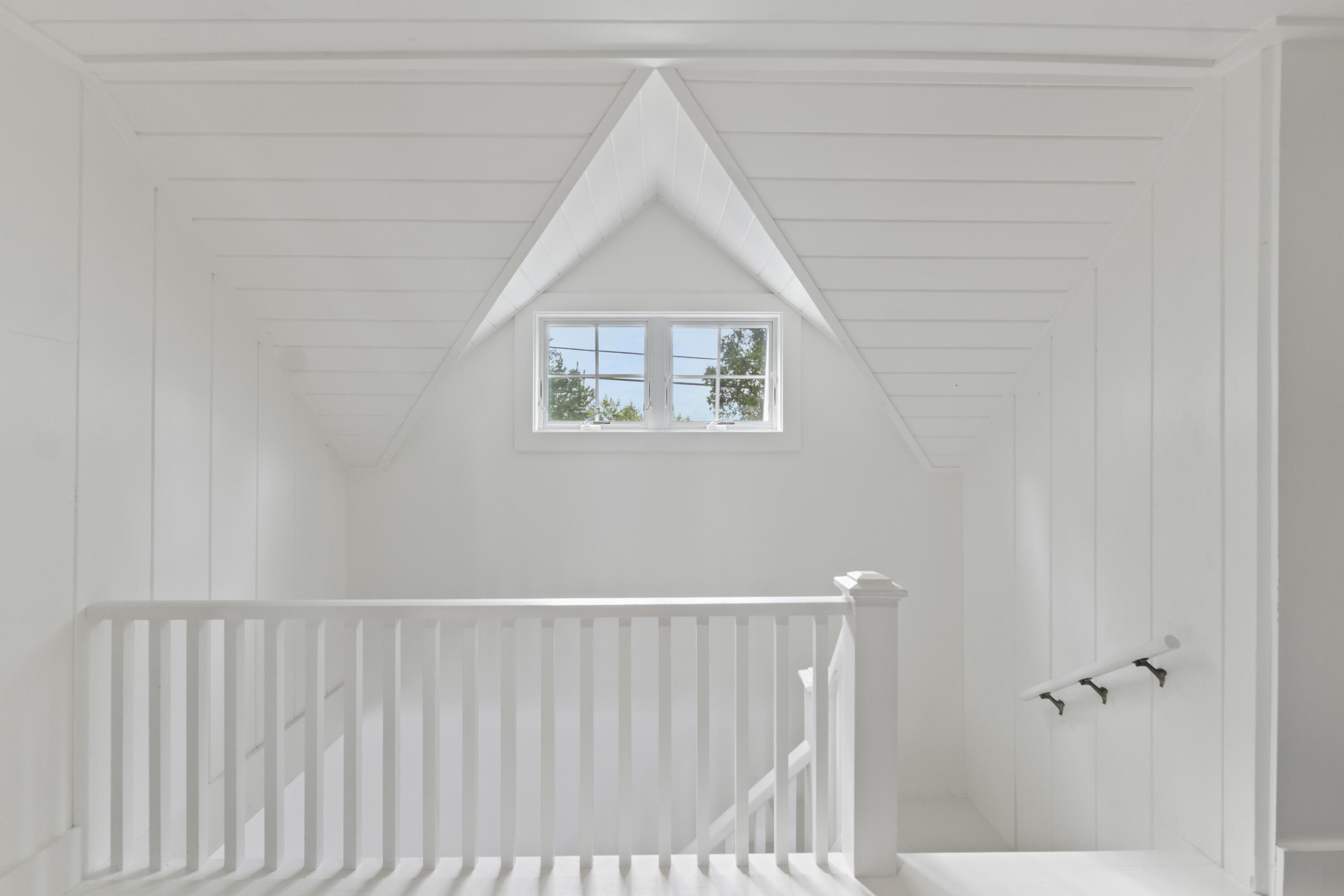 439 Long Point Road Harpswell, ME 04079 - Photo 42 of 89 hallway 439 Long Point Rd_185