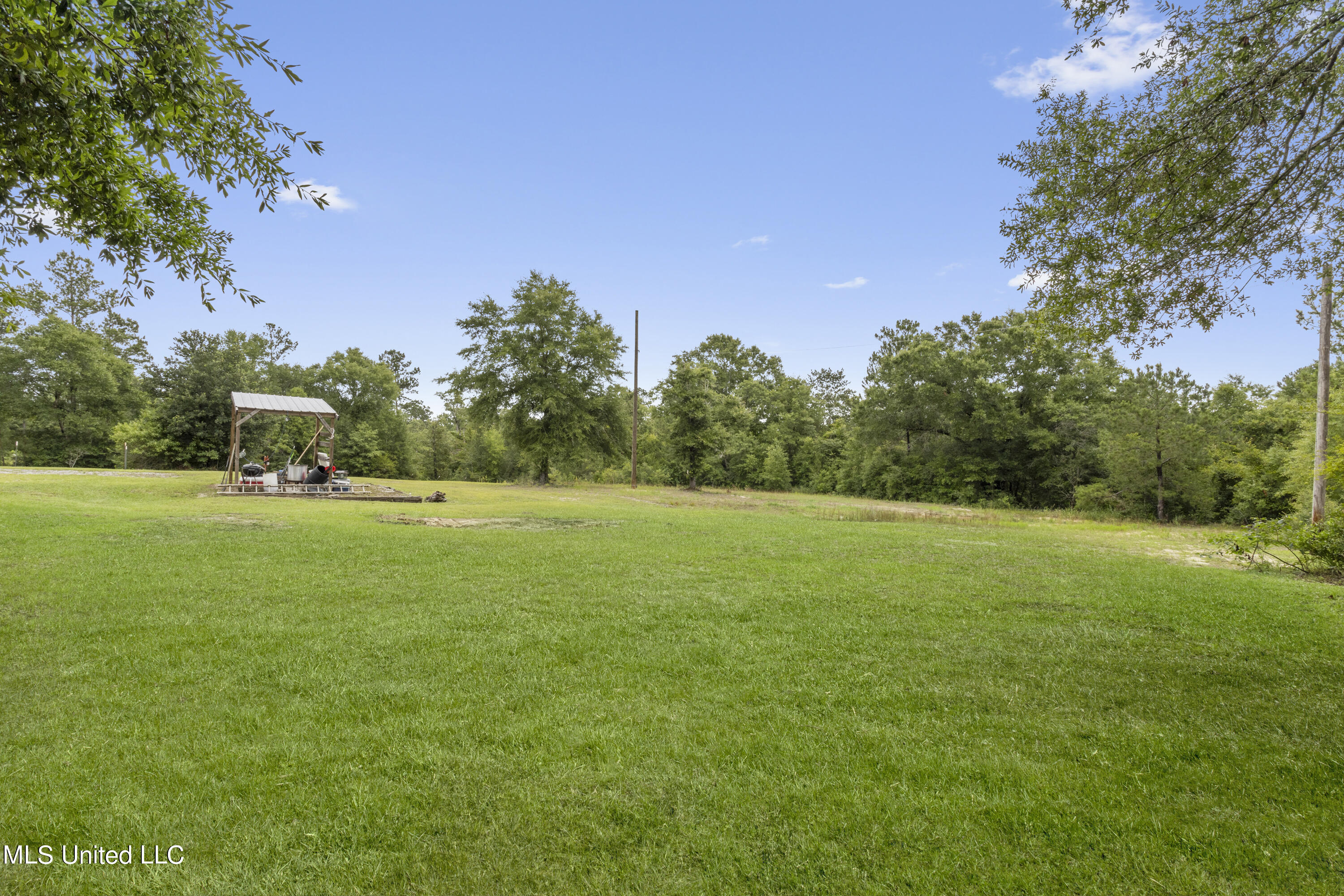 1132 C F Ward Road Lucedale, MS 39452 - Photo 24 of 34 024