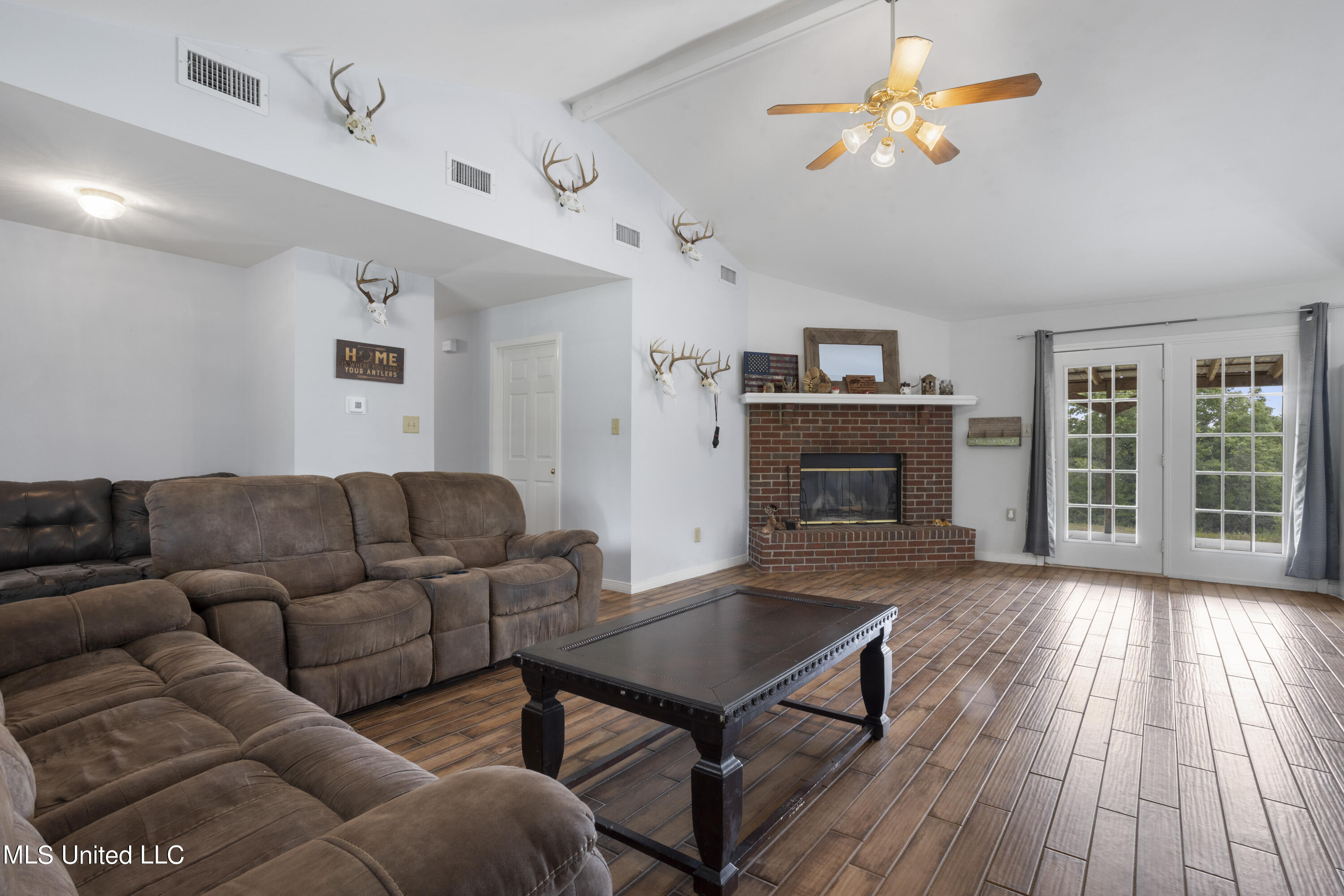 1132 C F Ward Road Lucedale, MS 39452 - Photo 7 of 34 007