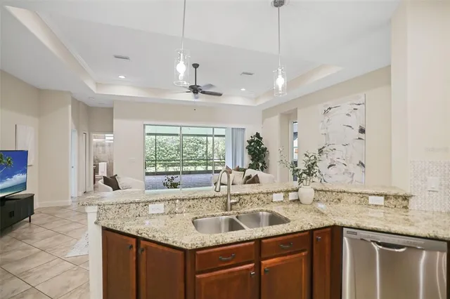 $535,000 | 27211 Hawks Nest Circle, Wesley Chapel, FL 33544