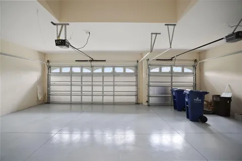 $535,000 | 27211 Hawks Nest Circle, Wesley Chapel, FL 33544