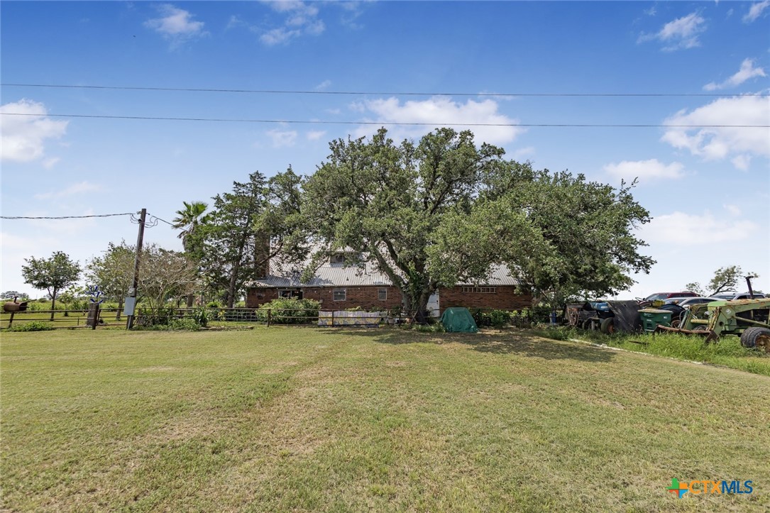 267 Center School Road Yoakum, TX 77995 - Photo 28 of 32