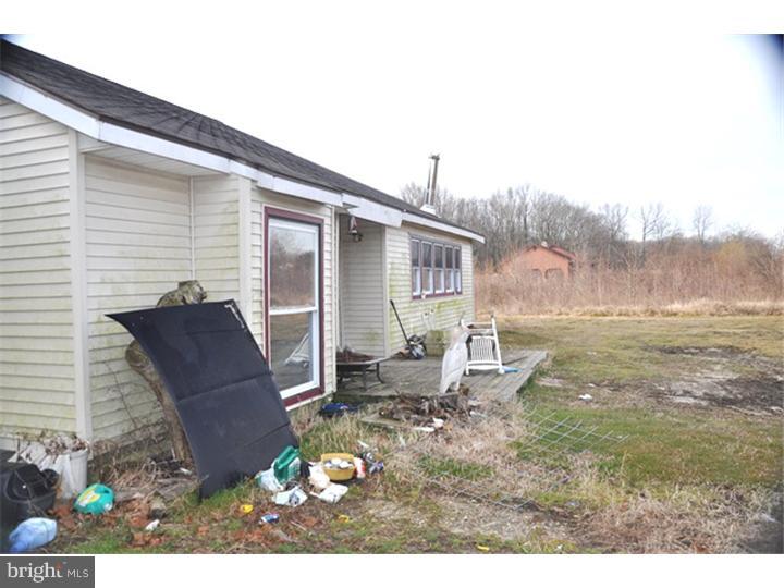 67 North Stumpy Road Carneys Point, NJ 08069 - Photo 2 of 7 Exterior Side
