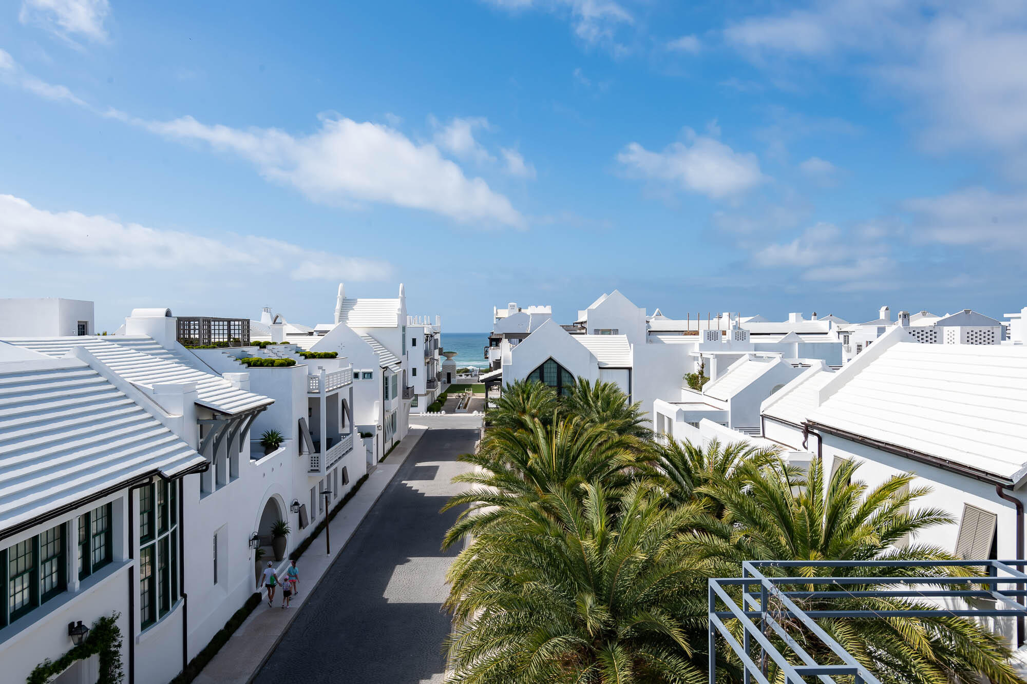 41 Kings Castle Ct Inlet Beach Inlet Beach, FL 32461 - Photo 15 of 28 a view of a balcony with an outdoor seating