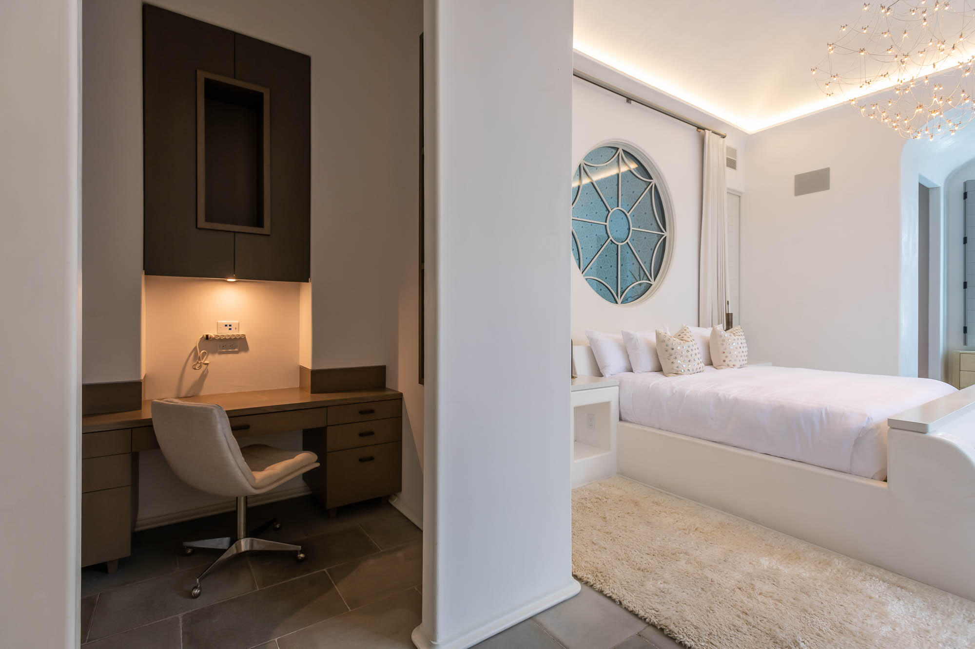 41 Kings Castle Ct Inlet Beach Inlet Beach, FL 32461 - Photo 9 of 28 a living room with furniture a window and a chair