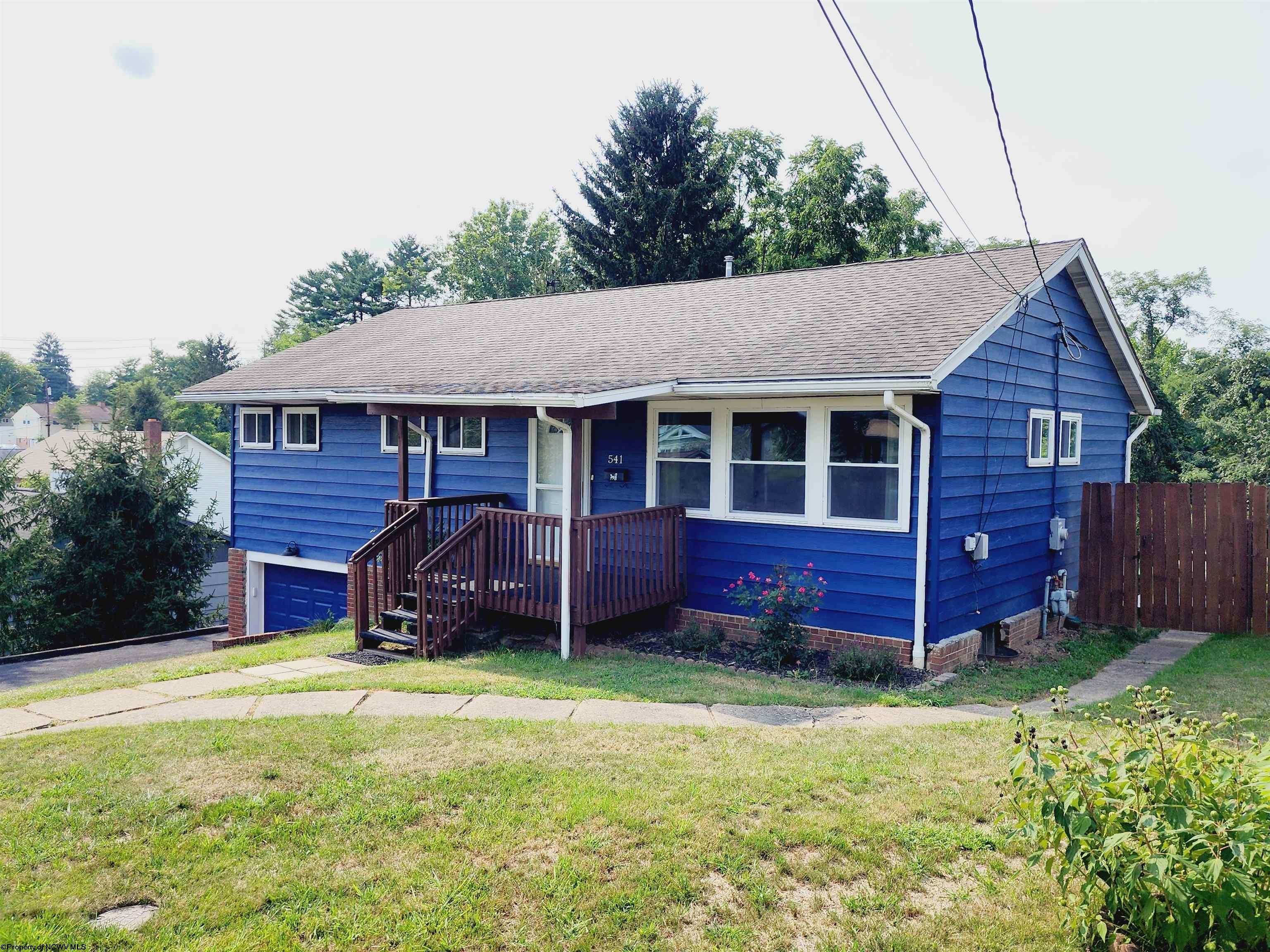541 Valley Road Morgantown, WV 26505 - Photo 2 of 31 Gallery Image 2
