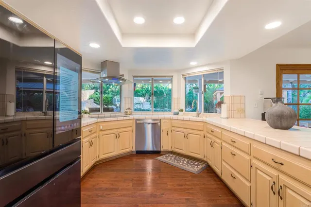 $1,340,000 | 351 Sheila Lane, Fallbrook, CA 92028