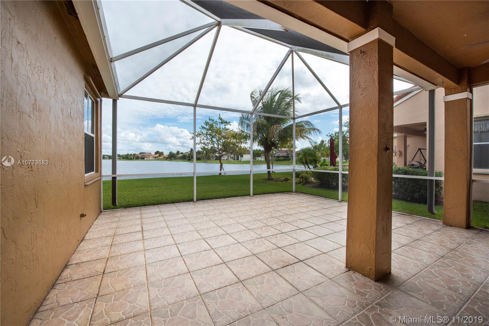 965 Falling Water Road Weston, FL 33326 - Photo 26 of 39