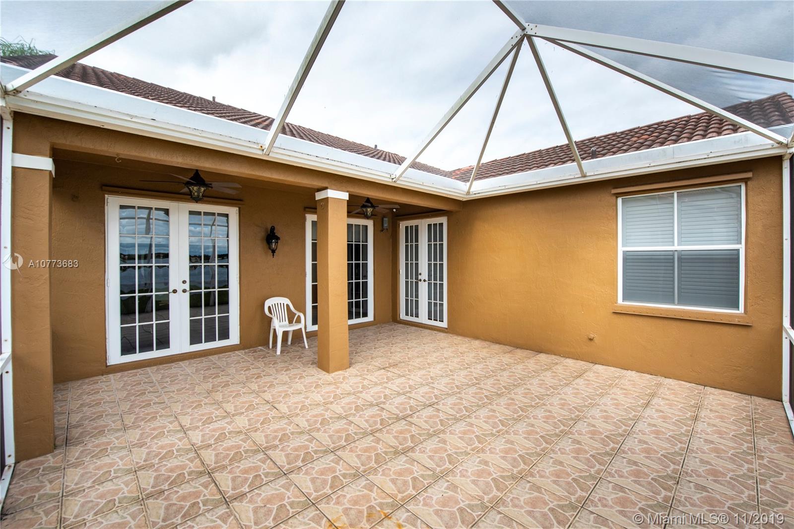 965 Falling Water Road Weston, FL 33326 - Photo 27 of 39