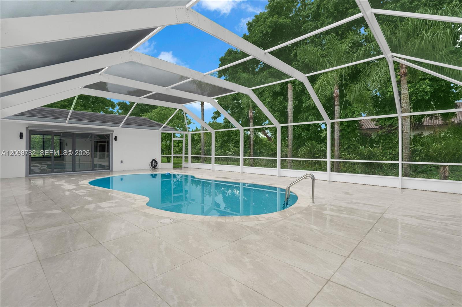 17640 Southwest 52nd Court Southwest Ranches, FL 33331 - Photo 12 of 99 Gallery Image 12