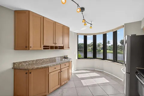 $459,000 | 16885 Waterbend Drive, Unit 175, Jupiter, FL 33477