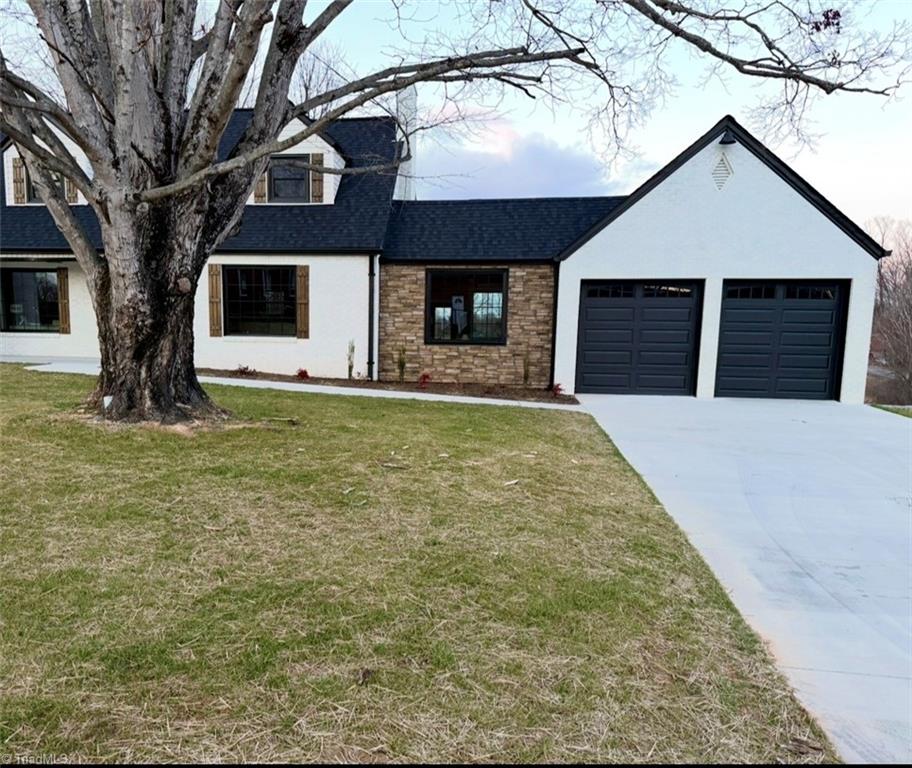 274 Country Club Road Moravian Falls, NC 28697 - Photo 3 of 31