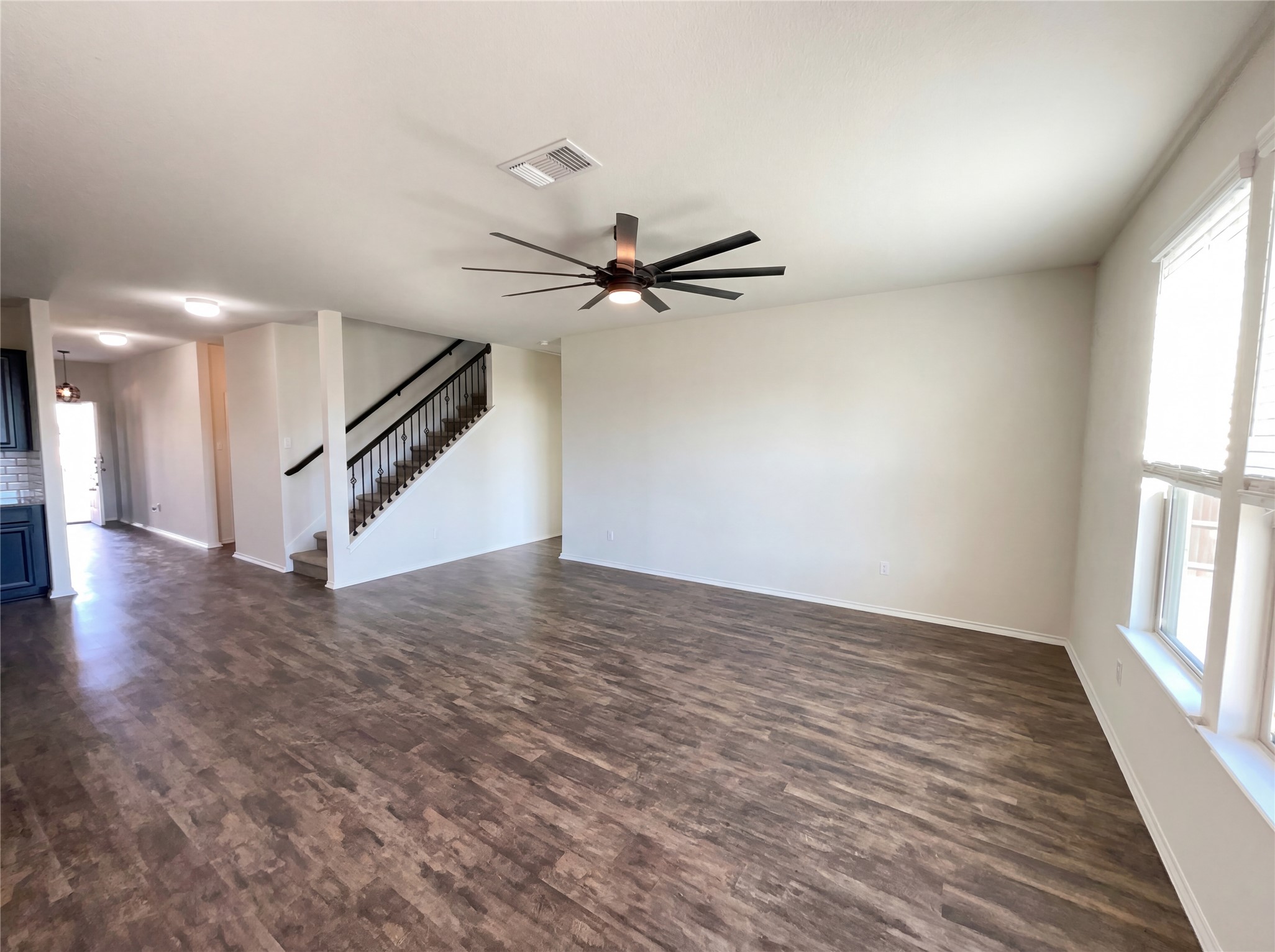 709 Hummingbird Lane Leander, TX 78641 - Photo 3 of 21