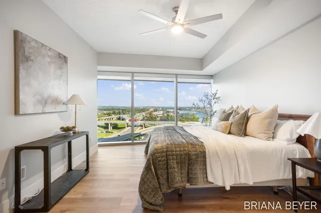 $499,900 | 335 Bridge Street Northwest, Unit 907, Grand Rapids, MI 49504