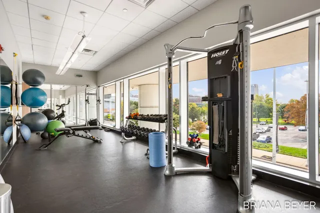 $499,900 | 335 Bridge Street Northwest, Unit 907, Grand Rapids, MI 49504