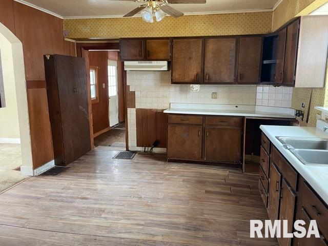 2339 Telegraph Road Davenport, IA 52802 - Photo 6 of 13 Gallery Image 6